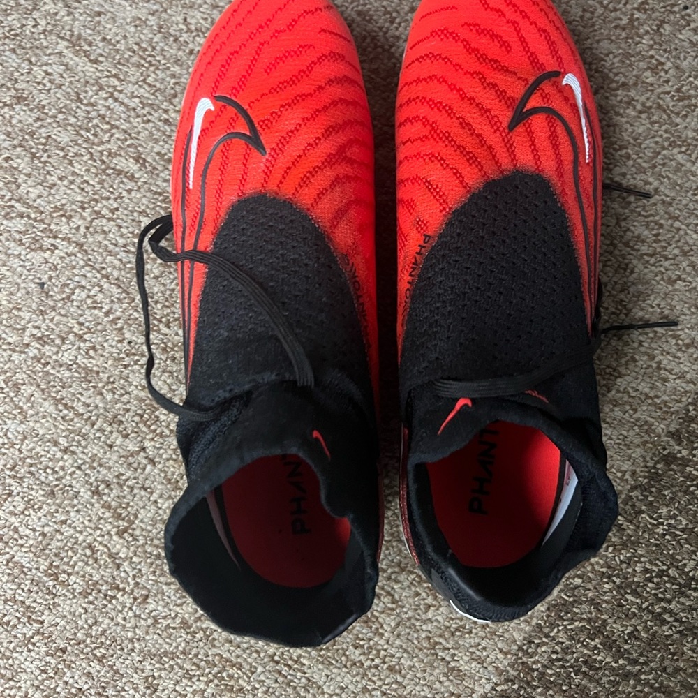 nike soccer cleats